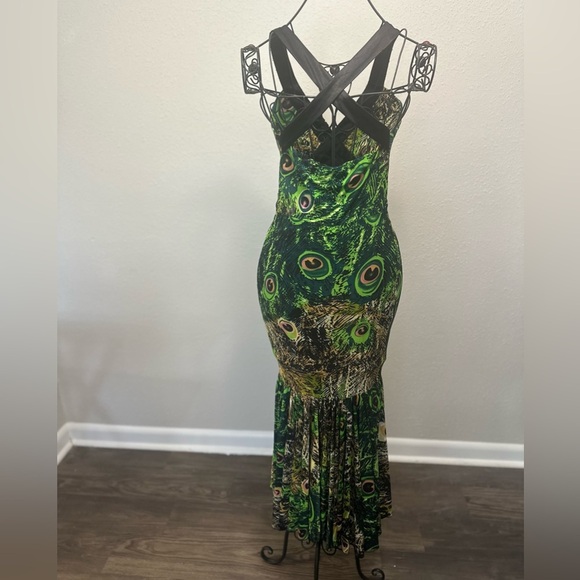 Ever Pretty Green Gold Embellished Slit Maxi Dress ( peacock design) - Picture 8 of 8